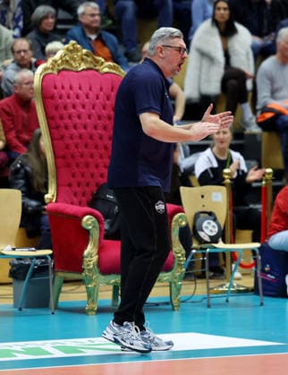 18 01 2026, Germany, Ludwigsburg, Volleyball Barock Volleys Ludwigsburg vs Baden Volleys SSC Karlsruhe, Coach Guido Görtzen Karlsruhe