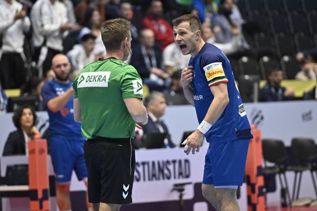 KRISTIANSTAD, SVERIGE 20260118 Italy s Tommaso Romei during the 2026 EHF European Men s Handball Championship the EHF Euro 2026 match between Italy and Hungary at Kristianstad Arena, in Kristianstad, Sweden, on January 18, 2026 KRISTIANSTAD SVERIGE x50090x  Copyright: xJohanxNilsson TTx EHF EURO 2026 ITALY-HUNGARY