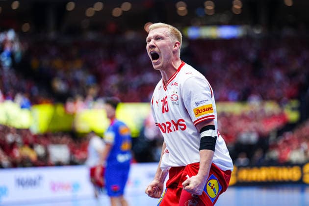 Torjubel Magnus Saugstrup (Daenemark, 15) DEN, Rumaeinen vs. Daenemark, Handball, EHF Europameisterschaft 2026, Gruppe B, Spieltag 2, 18.01.2026 DEN, Rumaeinen vs. Daenemark, Handball, EHF Europameisterschaft 2026, Gruppe B, Spieltag 2, 18.01.2026 Herning *** Goal celebration Magnus Saugstrup Denmark, 15 DEN, Romania vs Denmark, Handball, EHF European Championship 2026, Group B, Matchday 2, 18 01 2026 DEN, Romania vs Denmark, Handball, EHF European Championship 2026, Group B, Matchday 2, 18 01 2026 Herning Copyright: xEibner-Pressefoto MarcelxvonxFehrnx EP_MFN