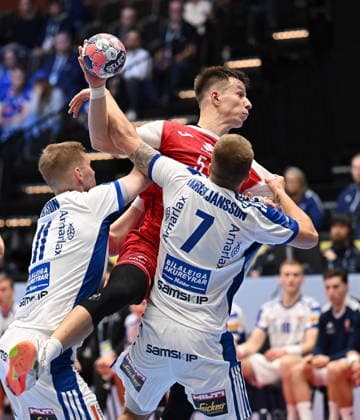 2026.01.18 Kristianstad Szwecja Pilka Reczna Mistrzostwa Europy w pilce recznej mezczyzn 2026 Polska - Islandia N z Michal Olejniczak Foto Norbert Barczyk PressFocus 2026.01.18 Kristianstad Szwecja Handball Men s EHF Euro 2026 Poland - Iceland Michal Olejniczak Credit: Norbert Barczyk PressFocus NEWSPIX.PL --- newspix.pl 