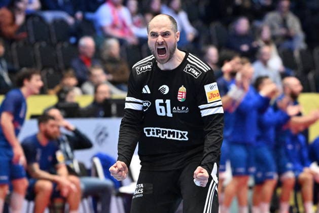 KRISTIANSTAD, SWEDEN 20260118 Hungary s goalkeeper Laszlo Bartucz after a save during the 2026 EHF European Men s Handball Championship the EHF Euro 2026 match between Italy and Hungary at Kristianstad Arena, in Kristianstad, Sweden, on January 18, 2026 KRISTIANSTAD SWEDEN x50090x  Copyright: xJohanxNilsson TTx EHF EURO 2026 ITALY-HUNGARY
