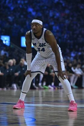 Orlando Magic v Memphis Grizzlies - NBA, Basketball Herren, USA London 2026 LONDON, UNITED KINGDOM – JANUARY 18: Wendell Carter Jr. (34) of Orlando Magic in action during the NBA London 2026 game between the Orlando Magic and the Memphis Grizzlies at the O2 Arena in London, United Kingdom, on January 18, 2026. Rasid Necati Aslim Anadolu London United Kingdom. Editorial use only. Please get in touch for any other usage.  Copyright: x2026xAnadoluxRasidxNecatixAslimx