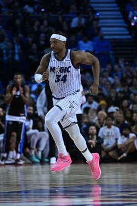 Orlando Magic v Memphis Grizzlies - NBA, Basketball Herren, USA London 2026 LONDON, UNITED KINGDOM - JANUARY 18: Wendell Carter Jr. (34) of Orlando Magic in action during the NBA London 2026 game between the Orlando Magic and the Memphis Grizzlies at O2 Arena in London, United Kingdom, on January 18, 2026. Rasid Necati Aslim Anadolu London United Kingdom. Editorial use only. Please get in touch for any other usage.  Copyright: x2026xAnadoluxRasidxNecatixAslimx