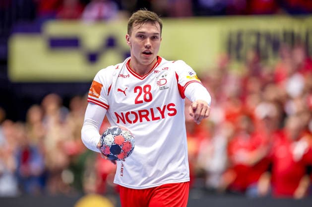 18 01 2026, Handball, Men s EHF EURO 2026, Denmark Romania, Jyske Bank Boxen in Herning, Denmark, Preliminary Round Lasse Bredekjaer Andersson Denmark 28 Denmark