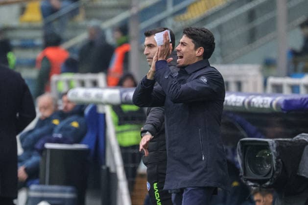 CALCIO - Serie A - Parma Calcio vs Genoa CFC Parma s Head coach Carlos Cuesta during Parma Calcio vs Genoa CFC, Italian soccer Serie A match in Parma, Italy, January 18 2026 Parma Italy  Copyright: xIPAxSport ABACAx