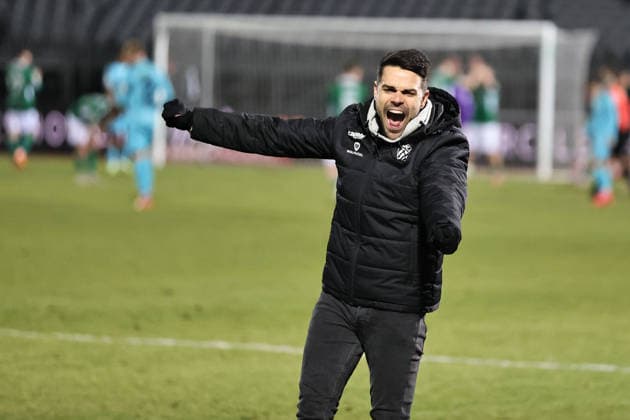 18 01 2026, Football, Men, Third division, Season 2025 2026, 20 Matchday 3 Liga FC Schweinfurt 05 Viktoria Köln Coach Victor Kleinhenz FC Schweinfurt 05 , single picture Schweinfurt Riedel Bau Arena im Sachs Stadio Bayern Unterfranken Germany