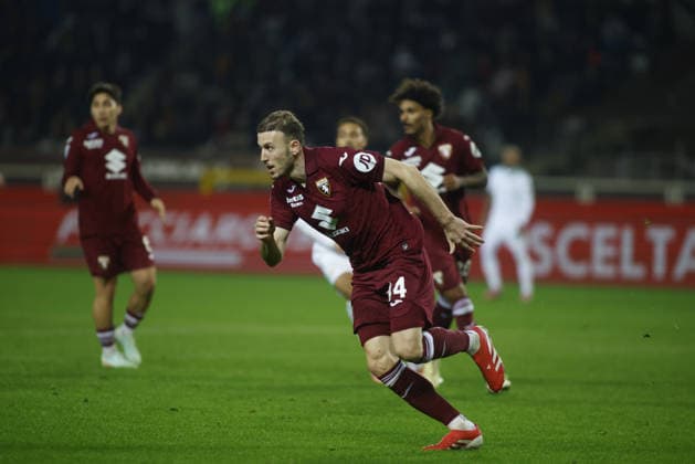 Ardian Ismajli of Torino FC during the Italian Serie A, 2025 26 season, football match between Torino FC and AS Roma on 18 January 2026, at Stadio Olimpico Grande Torino, Italy. Photo Nderim KACELI  Copyright: xNderimxKaceli IPAxSportx xipa-agency.netx xx IPA_70271828 IPA_Agency_IPA70271828