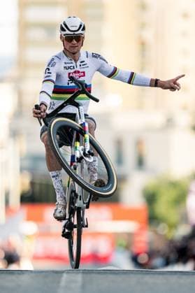 UCI Cyclocross World Cup 2025-2026 Benidorm BENIDORM, SPAIN - JANUARY 18 : Van Der Poel Mathieu (NED) of Alpecin- Premier Tech during the 10th leg of the Benidorm UCI Cyclocross World Cup 2025-2026 a cyclocross race for Men Elite on January 18, 2026 in Benidorm, Spain, 18 01 2026 ( Benidorm Spain  Copyright: xBillyxCeustersx