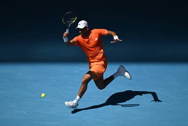 TENNIS AUSTRALIAN OPEN, Felix Auger-Aliassime of Canada in action during the Men™s 1st round match against Nuno Borges of Portugal on day 2 of the 2026 Australian Open tennis tournament at Melbourne Park in Melbourne, Monday, January 19, 2026. ( NO ARCHIVING MELBOURNE VICTORIA AUSTRALIA  Copyright: xLUKASxCOCHx 20260119197347560266