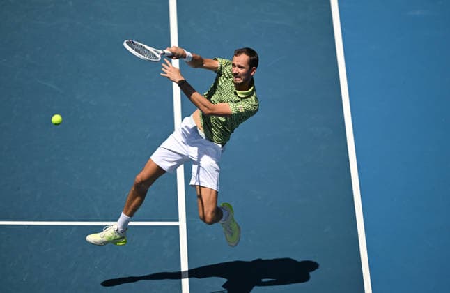 TENNIS AUSTRALIAN OPEN, Danill Medvedev of Russia in action during the Men™s 1st round match against Jesper De Jong of Netherlands on day 2 of the 2026 Australian Open tennis tournament at Melbourne Park in Melbourne, Monday, January 19, 2026. ( NO ARCHIVING MELBOURNE VICTORIA AUSTRALIA  Copyright: xLUKASxCOCHx 20260119165852748813