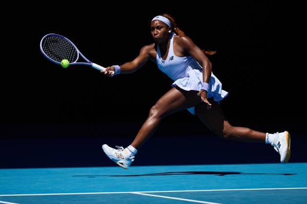 Coco Gauff of the United States of America hits a forehand Australian Open tennis tournament, Day Two, Melbourne Park, Australia - 19 Jan 2026Melbourne Melbourne Park Victoria (VIC) Australia  Copyright: xRachelxBach Shutterstockx 16303002e