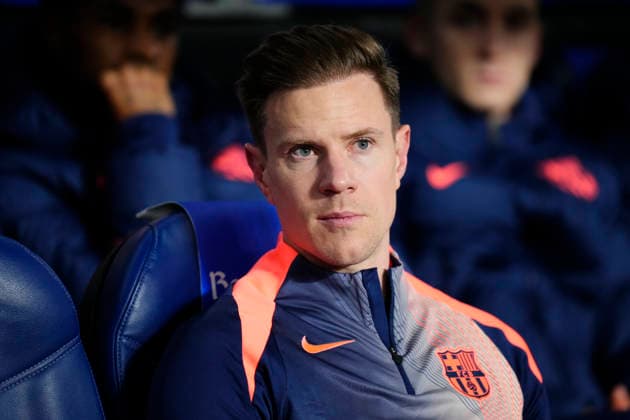 Real Sociedad v FC Barcelona, Barca - LaLiga EA Sports Marc-Andre ter Stegen goalkeeper of Barcelona and Germanysitting on the bench during the La Liga EA Sports match between Real Sociedad and FC Barcelona at Estadio Anoeta on January 18, 2026 in San Sebastian, Spain. San Sebastian Basque country Spain  Copyright: xJosexBretonx originalFilename:bretonhernandez-realsoci260118_np8v3.jpg