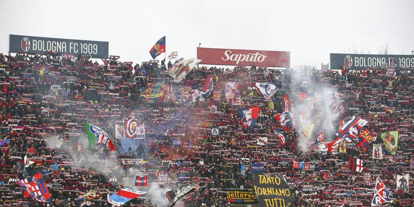 CALCIO - Serie A - Bologna FC vs ACF Fiorentina Bologna fans show their support during Bologna BFC vs ACF Fiorentina, 21Â° Serie A Enilive 2025-26 game at Renato Dall Ara stadium in Bologna (BO), Italy, on January 18, 2026. Bologna Italy  Copyright: xIPAxSport ABACAx