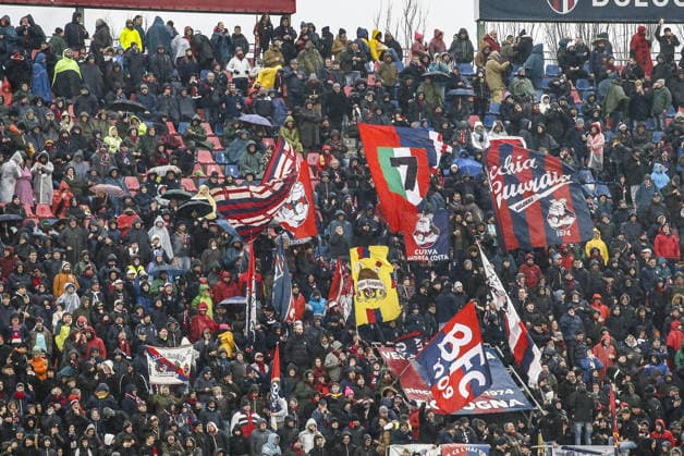 CALCIO - Serie A - Bologna FC vs ACF Fiorentina Bologna fans show their support during Bologna BFC vs ACF Fiorentina, 21Â° Serie A Enilive 2025-26 game at Renato Dall Ara stadium in Bologna (BO), Italy, on January 18, 2026. Bologna Italy  Copyright: xIPAxSport ABACAx