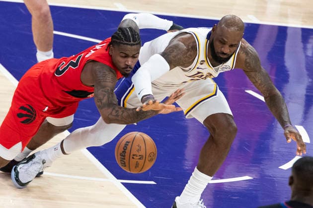 January 18, 2026, Los Angeles, California, USA: Los Angeles LakersÃ¢â‚¬â ¢ LeBron James (23) and Toronto Raptors Jamal Shead (23) during an NBA, Basketball Herren, USA basketball game at Crypto.com Arena on Sunday, Jan. 18, 2026 in Los Angeles. Los Angeles USA - ZUMAc68_ 20260118_zaf_c68_071 Copyright: xRingoxChiux