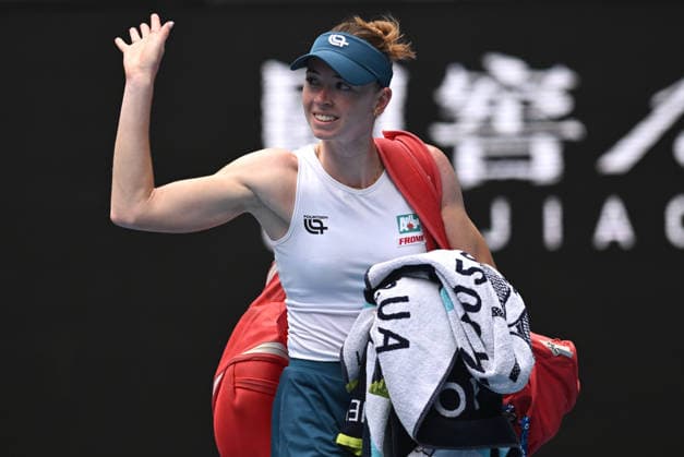 TENNIS AUSTRALIAN OPEN, Simona Waltert of Switzerland departs following her Women™s 1st round loss to Amanda Anisimova of the USA on day 2 of the 2026 Australian Open tennis tournament at Melbourne Park in Melbourne, Monday, January 19, 2026. ( NO ARCHIVING MELBOURNE VICTORIA AUSTRALIA  Copyright: xLUKASxCOCHx 20260119133624232880