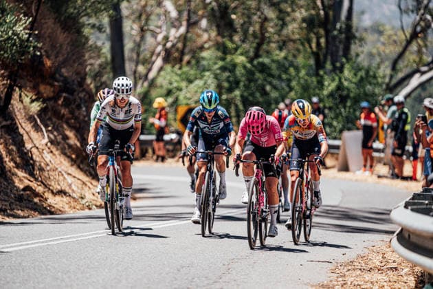 2026 Women s Tour Down Under Stage 3 Picture by Zac Williams SWpix.com - 19 01 2026 - Cycling - 2026 Women s Tour Down Under Stage 3 - Norwood to Cambelltown - Noemi Ruegg, Magdeleine Vallieres, EF Education Easypost. Copyright: x xSWpix.comx(t axPhotographyxHubxLtd)xZacxWilliams SWpix.comx SWP-2645