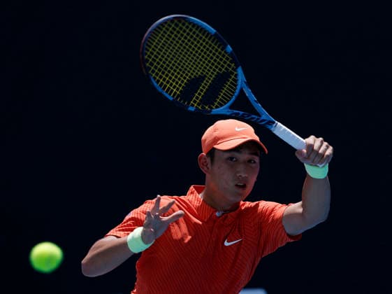 (260119) -- MELBOURNE, Jan. 19, 2026 -- Shang Juncheng of China hits a return during the men s singles 1st round match against Roberto Bautista Agut of Spain at the Australian Open tennis tournament in Melbourne, Australia, Jan. 19, 2026. ) (SP)AUSTRALIA-MELBOURNE-TENNIS-AUSTRALIAN OPEN-MEN S SINGLES-DAY 2 MaxPing 