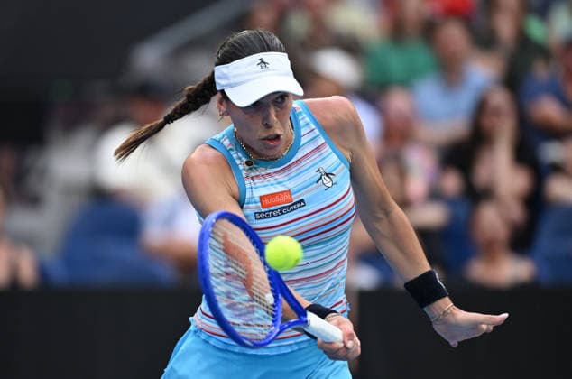 TENNIS AUSTRALIAN OPEN, Ajla Tomljanovic of Australia in action during the Women™s 1st round match against Yulia Starodubtseva of Ukraine on day 2 of the 2026 Australian Open tennis tournament at Melbourne Park in Melbourne, Monday, January 19, 2026. ( NO ARCHIVING MELBOURNE VICTORIA AUSTRALIA  Copyright: xJAMESxROSSx 20260119187779559358
