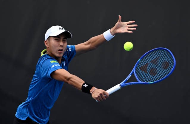 TENNIS AUSTRALIAN OPEN, Rinky Hijikata of Australia in action during the Men™s 1st round match against Adrian Mannarino of France on day 2 of the 2026 Australian Open tennis tournament at Melbourne Park in Melbourne, Monday, January 19, 2026. ( NO ARCHIVING MELBOURNE VICTORIA AUSTRALIA  Copyright: xJOELxCARRETTx 20260119182094197624