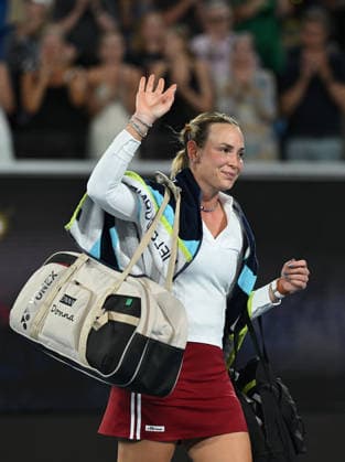 TENNIS AUSTRALIAN OPEN, Donna Vekic of Croatia departs following her Women™s 1st round loss to Mirra Andreeva of Russia on day 2 of the 2026 Australian Open tennis tournament at Melbourne Park in Melbourne, Monday, January 19, 2026. ( NO ARCHIVING MELBOURNE VICTORIA AUSTRALIA  Copyright: xJAMESxROSSx 20260119113586115794