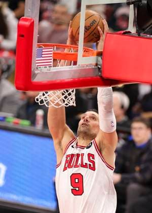 (260119) -- CHICAGO, Jan. 19, 2026 -- Chicago Bulls Nikola Vucevic dunks during the 2025-2026 NBA, Basketball Herren, USA regular season basketball game between Brooklyn Nets and Chicago Bulls at United Center in Chicago, the United States, Jan. 18, 2026. (Photo by Xinhua) (SP)U.S.-CHICAGO-BASKETBALL-NBA-NETS VS BULLS JoelxLerner 