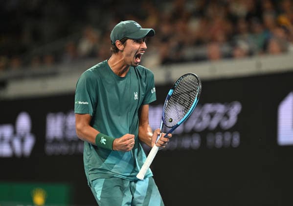 TENNIS AUSTRALIAN OPEN, Alexi Popyrin of Australia reacts during the Men™s 1st round match against Alexandre Muller of France on day 2 of the 2026 Australian Open tennis tournament at Melbourne Park in Melbourne, Monday, January 19, 2026. ( NO ARCHIVING MELBOURNE VICTORIA AUSTRALIA  Copyright: xLUKASxCOCHx 20260119125576390453