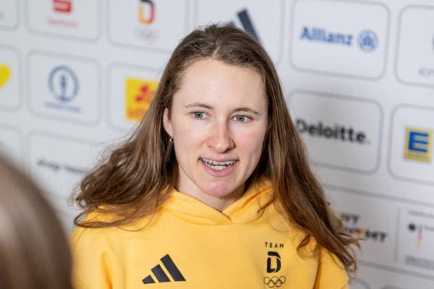 Janina Hettich-Walz (DOSB-Olympiakader Deutscher Ski Verband DSV, Biathlon, Ski Club Schoenwald e.V.) beim Interview Portrait Portraet GER, DOSB Olympia-Einkleidung Team Deutschland, Mailand Cortina 2026, 19.01.2026. GER, DOSB Olympia-Einkleidung Team Deutschland, Mailand Cortina 2026, 19.01.2026. Muenchen *** Janina Hettich Walz DOSB Olympic Squad German Ski Association DSV, Biathlon, Ski Club Schoenwald e V at Interview Portrait Portrait GER, DOSB Olympic Dressing Team Germany, Milan Cortina 2026, 19 01 2026 GER, DOSB Olympic Dressing Team Germany, Milan Cortina 2026, 19 01 2026 Munich Copyright: xEibner-Pressefoto FranzxFeinerx EP_HFR