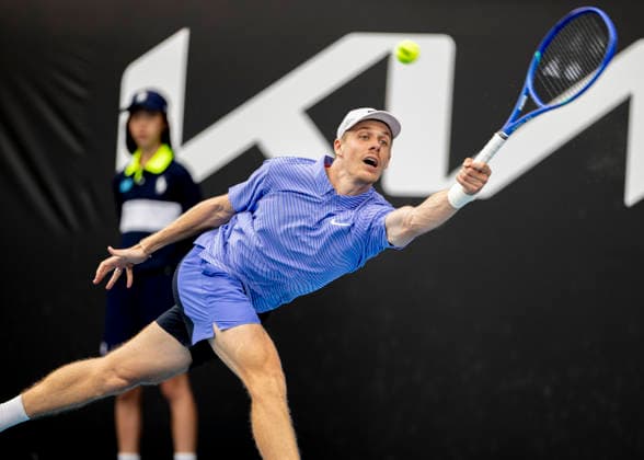 (260119) -- MELBOURNE, Jan. 19, 2026 -- Denis Shapovalov hits a return during the men s singles 1st round match between Bu Yunchaokete of China and Denis Shapovalov of Canada at the Australian Open tennis tournament in Melbourne, Australia, Jan. 19, 2026. (Photo by Xinhua) (SP)AUSTRALIA-MELBOURNE-TENNIS-AUSTRALIAN OPEN-MEN S SINGLES-DAY 2 HuxJingchen 