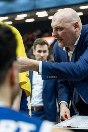 Przemyslaw Frasunkiewicz ROSTOCK SEAWOLVES, Head Coach GER, Rostock Seawolves vs SYNTAINICS MBC, easycredit BBL, Basketball, Bundesliga, Matchday 16, Season 2025 2026, 18 01 2026 GER, Rostock Seawolves vs SYNTAINICS MBC, easycredit BBL, Basketball, Bundesliga, Matchday 16, Season 2025 2026, 18 01 2026 Rostock Copyright: xEibner-Pressefoto DenverxEhrlichx EP_DEH