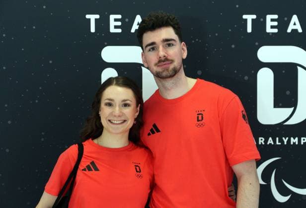 MUENCHEN, GERMANY- JANUARY 19: Hocke Annika and Kunkel Robert Figure skating, Eiskunstlauf in front of the Team D sign at the Team Germany kit fitting for the Milano Cortina 2026 Olympic Games, Olympische Spiele, Olympia, OS on January 19, 2026 in Munich, Germany. Bavaria Germany Copyright: xPhotographer:xNilsxKoepkex