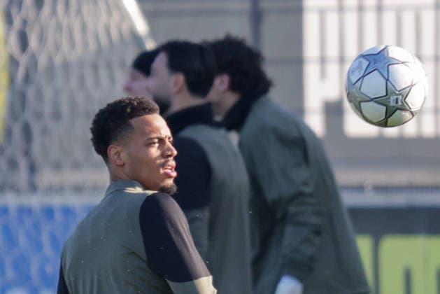 19 01 2026, xgrfx, Football UEFA Champions League, Borussia Dortmund Training v l Felix Nmecha Borussia Dortmund DFL DFB REGULATIONS PROHIBIT ANY USE OF PHOTOGRAPHS as IMAGE SEQUENCES and or QUASI VIDEO Dortmund