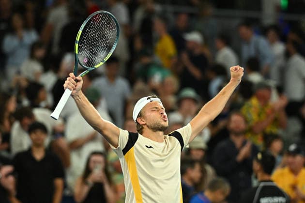 2026 Australian Open - Melbourne Alexandre Muller (FRA) during his first round match at the 2026 Australian Open at Melbourne Park in Melbourne, AUSTRALIA, on January 19, 2026. Photo by Corinne Dubreuil ABACAPRESS.COM Melbourne Australia  Copyright: xDubreuilxCorinne ABACAx
