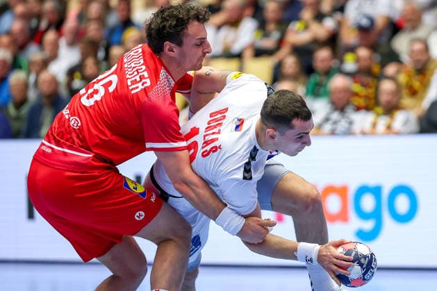 19 01 2026, Handball, Men s EHF EURO 2026, Austria Serbia, Jyske Bank Boxing in Herning, Denmark, Preliminary Round ya26 in duel against Uros Borzas Serbia 13 Denmark