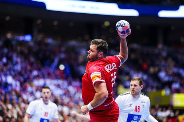 Throw Goal Tobias Wagner Austria, 55 DEN, Austria vs Serbia, Handball, EHF European Championship 2026, Group A, Matchday 3, 19 01 2026 DEN, Austria vs Serbia, Handball, EHF European Championship 2026, Group A, Matchday 3, 19 01 2026 Herning Copyright: xEibner-Pressefoto MarcelxvonxFehrnx EP_MFN