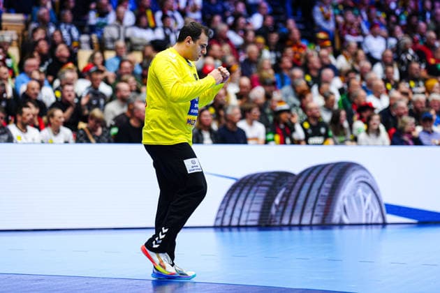 Cheering after Dejan Milosavljevs save Serbia, 96 DEN, Austria vs Serbia, Handball, EHF European Championship 2026, Group A, Matchday 3, 19 01 2026 DEN, Austria vs Serbia, Handball, EHF European Championship 2026, Group A, Matchday 3, 19 01 2026 Herning Copyright: xEibner-Pressefoto MarcelxvonxFehrnx EP_MFN