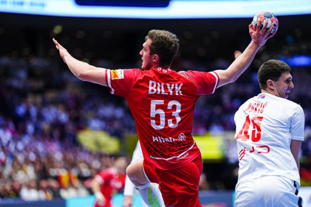 Throw Goal Nikola Bilyk Austria, 53 DEN, Austria vs Serbia, Handball, EHF European Championship 2026, Group A, Matchday 3, 19 01 2026 DEN, Austria vs Serbia, Handball, EHF European Championship 2026, Group A, Matchday 3, 19 01 2026 Herning Copyright: xEibner-Pressefoto MarcelxvonxFehrnx EP_MFN