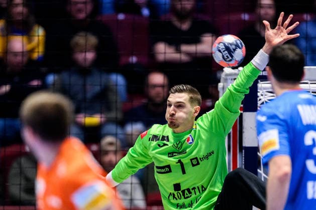 260119 Goalkeeper Dominik Kuzmanovic of Croatia during the EHF European Handball Championship preliminary round match between the Netherlands and Croatia on January 19, 2026 in Malmö Photo Petter Arvidson BILDBYRAN kod PA PA1126 handball handboll handball handbolls em 2026 nederländerna netherlands croatia kroatien ehf european handball championship bbeng grappa33  Copyright: PETTERxARVIDSON BB260119PA032