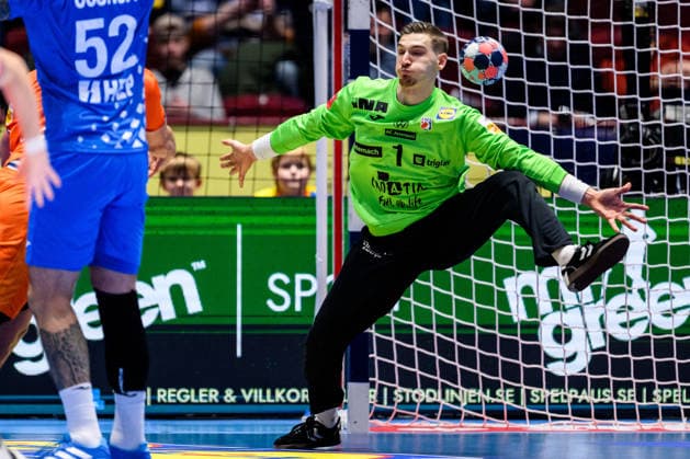 260119 Goalkeeper Dominik Kuzmanovic of Croatia during the EHF European Handball Championship preliminary round match between the Netherlands and Croatia on January 19, 2026 in Malmö Photo Petter Arvidson BILDBYRAN kod PA PA1126 handball handboll handball handbolls em 2026 nederländerna netherlands croatia kroatien ehf european handball championship bbeng grappa33  Copyright: PETTERxARVIDSON BB260119PA038