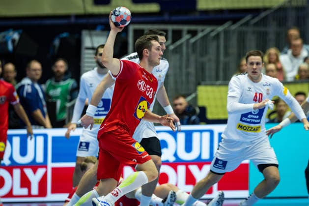 HERNING, DENMARK - JANUARY 19: Mykola Bilyk (Austria, 53) in attack during the EHF EURO 2026 match between Austria vs Serbia at Jyske Bank Boxen Arena on matchday 3 of the Group Matches Group A on January 19, 2026 in Herning, Denmark. Midtjylland Denmark Copyright: xMarioxM.xKobergx