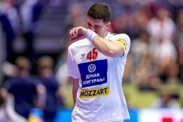 19 01 2026, Handball, Men s EHF EURO 2026, Austria Serbia, Jyske Bank Boxing in Herning, Denmark, Preliminary Round Darko Djukic Serbia 45 Disappointed Disappointment Denmark