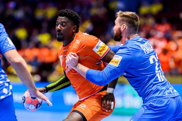 260119 Reinier Taboada of the Netherlands and Zlatko Rauzan of Croatia during the EHF European Handball Championship preliminary round match between the Netherlands and Croatia on January 19, 2026 in Malmö Photo Petter Arvidson BILDBYRAN kod PA PA1126 handball handball handball handballs em 2026 nederländerna netherlands croatia kroatien ehf european handball championship bbeng grappa33  Copyright: PETTERxARVIDSON BB260119PA049