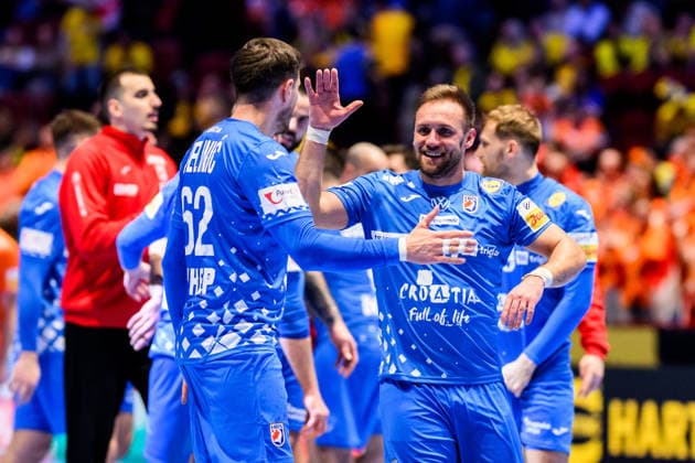 260119 Marin Jelinic and Luka Cindric of Croatia celebrate after the EHF European Handball Championship preliminary round match between the Netherlands and Croatia on January 19, 2026 in Malmö Photo Petter Arvidson BILDBYRAN kod PA PA1126 handball handball handball handballs em 2026 nederländerna netherlands croatia kroatien ehf european handball championship bbeng grappa33 jubel  Copyright: PETTERxARVIDSON BB260119PA084