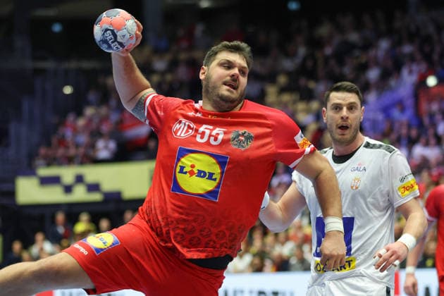 Austria Serbia, EHF Handball European Championship 2026 Tobias Wagner Austria, 55 , behind Mijajlo Marsenic Serbia, 93 Handball EHF European Championship, international match between Austria and Serbia on January 19, 2026 in Herning Denmark , Herning Denmark Jyske Bank Boxen