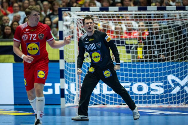 HERNING, DENMARK - JANUARY 19: goalie celebration joy after saved ball Constantin Möstl (Austria, 98) during the EHF EURO 2026 match between Austria vs Serbia at Jyske Bank Boxen Arena on matchday 3 of the Group Matches Group A on January 19, 2026 in Herning, Denmark. Midtjylland Denmark Copyright: xMarioxM.xKobergx