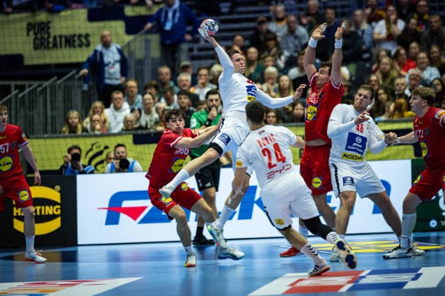 HERNING, DENMARK - JANUARY 19: Stefan Dodic (Serbia, 40) in attack during the EHF EURO 2026 match between Austria vs Serbia at Jyske Bank Boxen Arena on matchday 3 of the Group Matches Group A on January 19, 2026 in Herning, Denmark. Midtjylland Denmark Copyright: xMarioxM.xKobergx