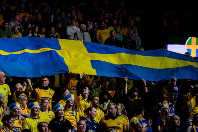 260119 Fans of Sweden during the EHF European Handball Championship preliminary round match between Georgia and Sweden on January 19, 2026 in Malmö Photo Petter Arvidson BILDBYRAN kod PA PA1125 handball handboll handball handbolls em 2026 georgien sverige sweden ehf european handball championship georgia bbeng publik  Copyright: PETTERxARVIDSON BB260119PA115