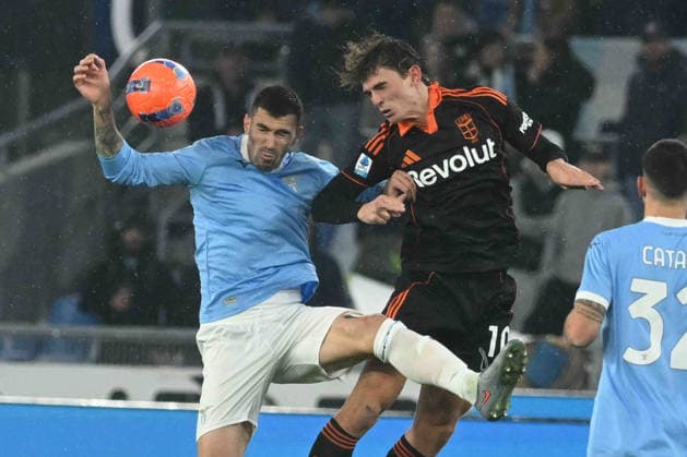 Nico Paz of Como 1907 +c10 2+ during the Serie A Enilive match between SS Lazio vs Como 1907 at Olimpico stadium  Copyright: xAgostinoxGemito IPAxSportx xipa-agency.netx xx IPA_70301749 IPA_Agency_IPA70301749