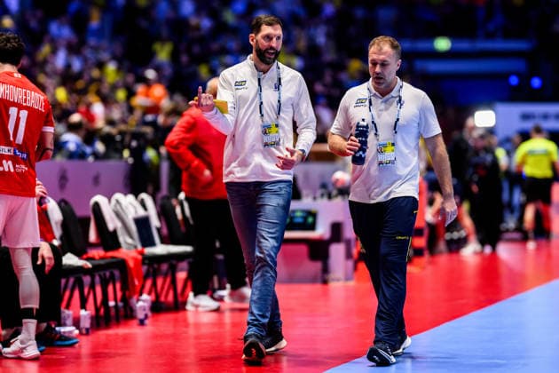 260119 team manager Tobias Karlsson and Head coach Michael Apelgren of Sweden during the EHF European Handball Championship preliminary round match between Georgia and Sweden on January 19, 2026 in Malmö Photo Petter Arvidson BILDBYRAN kod PA PA1125 handball handball handball handballs em 2026 georgien sverige sweden ehf european handball championship georgia bbeng  Copyright: PETTERxARVIDSON BB260119PA177