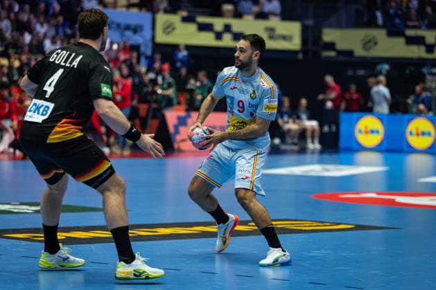 HERNING, DENMARK - JANUARY 19: Johannes Golla (Germany, 04) against Ian Tarrafeta Serrano (Spain, 09) during the EHF EURO 2026 match between Germany vs Spain at Jyske Bank Boxen Arena on matchday 3 of the Group Matches Group A on January 19, 2026 in Herning, Denmark. Midtjylland Denmark Copyright: xMarioxM.xKobergx